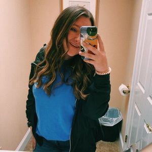 Meet your Posher, Olivia